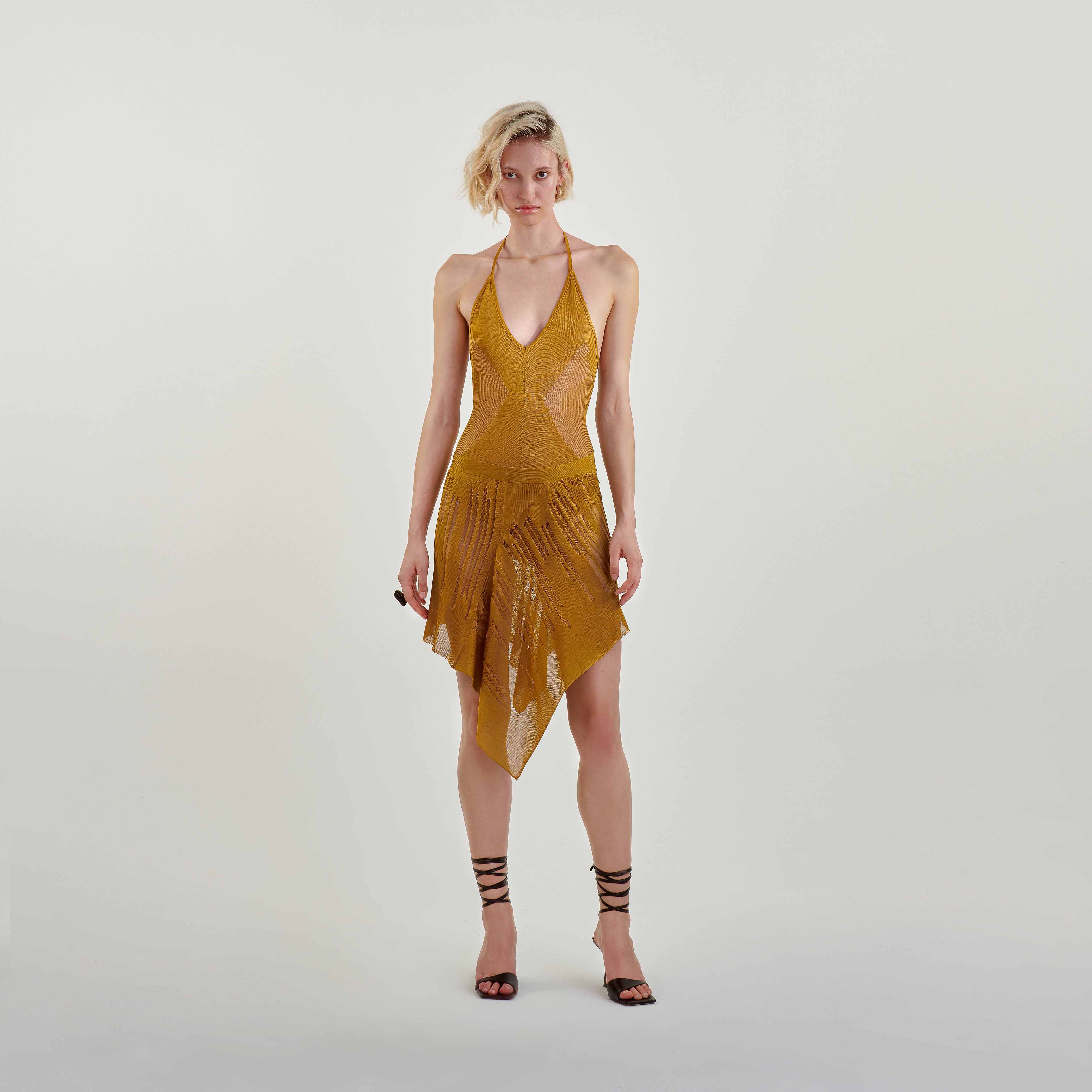 Cocoon Skirt in gold |Lara Chamandi