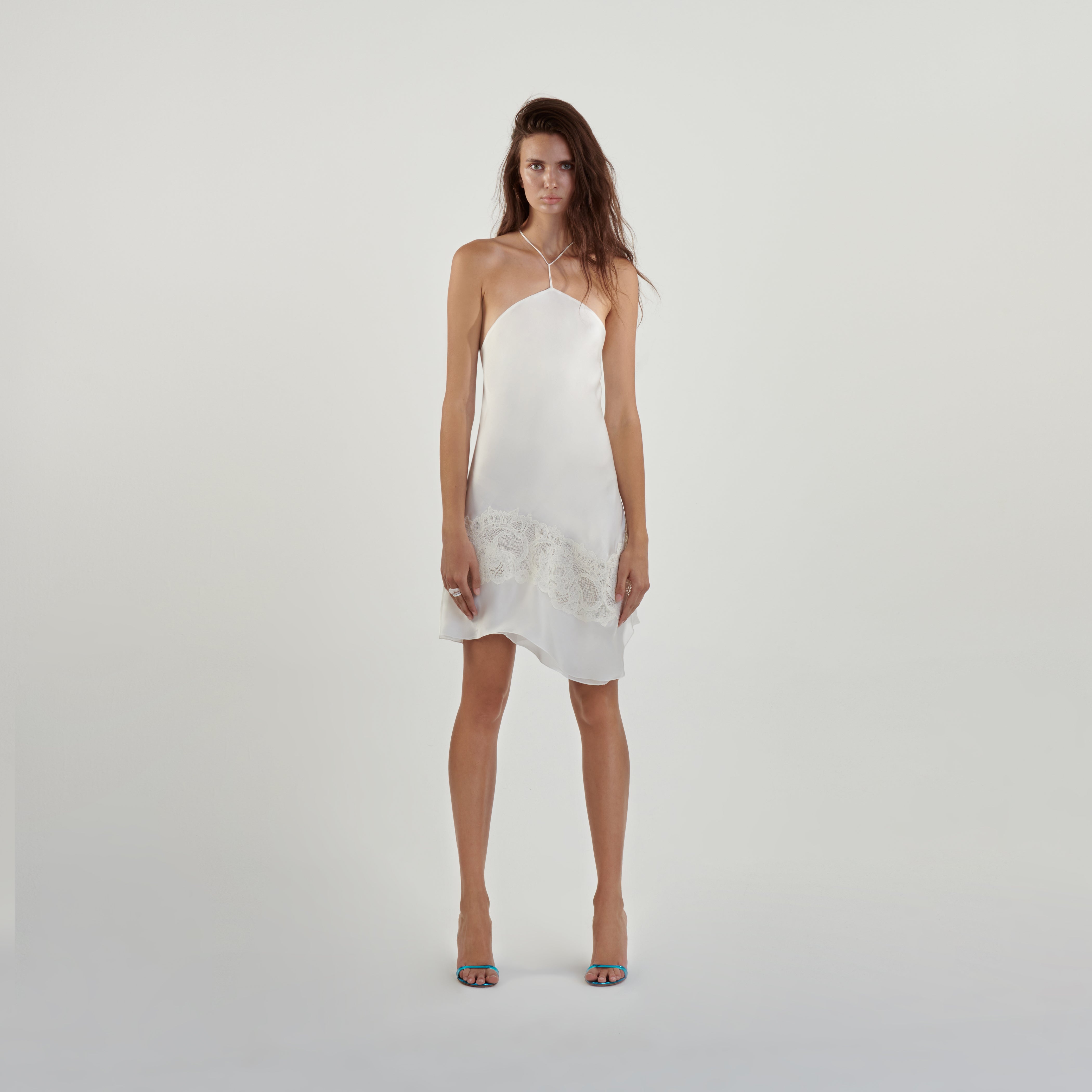 Divine Dress in white | Lara Chamandi