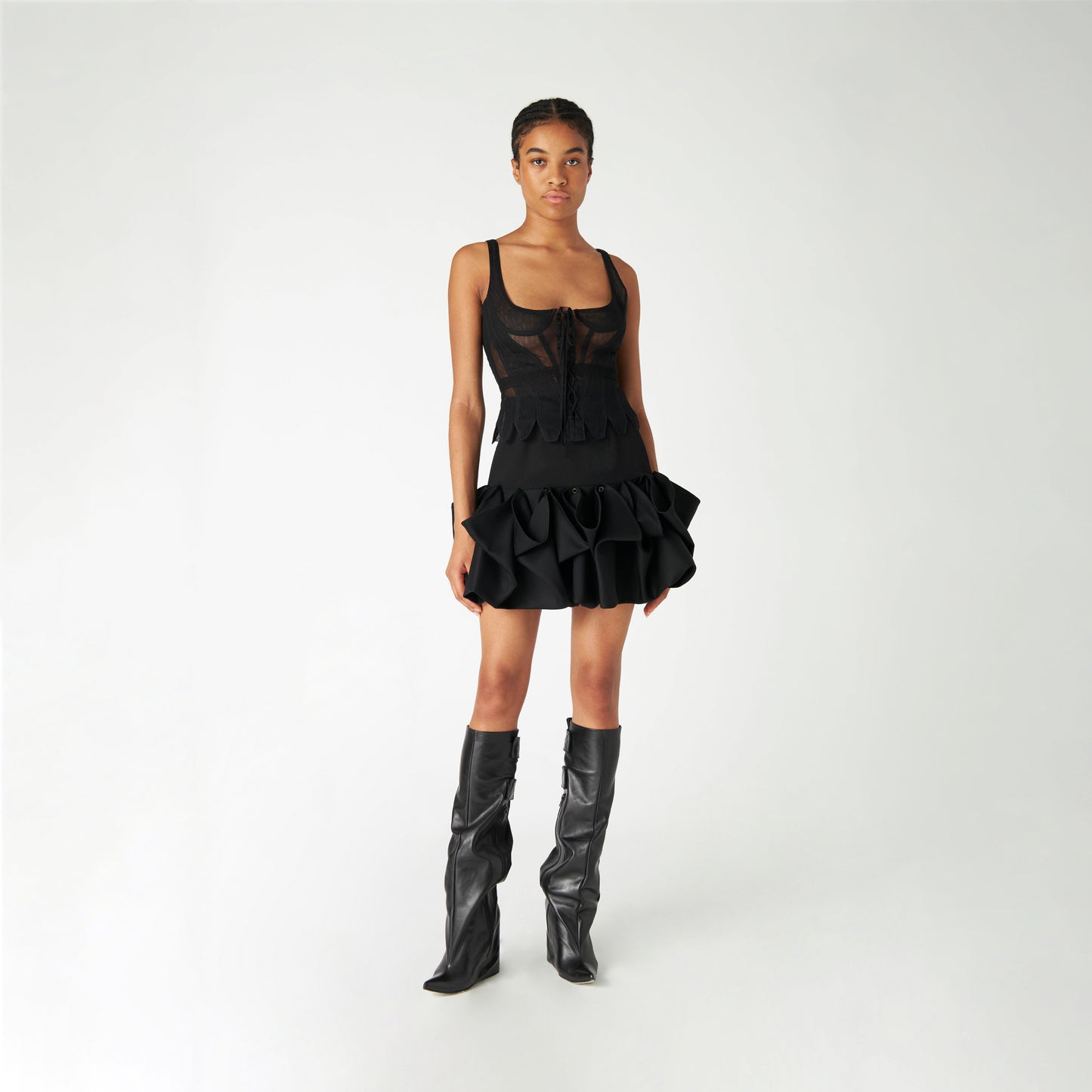 Mystical Shores Skirt black | Lara Chamandi